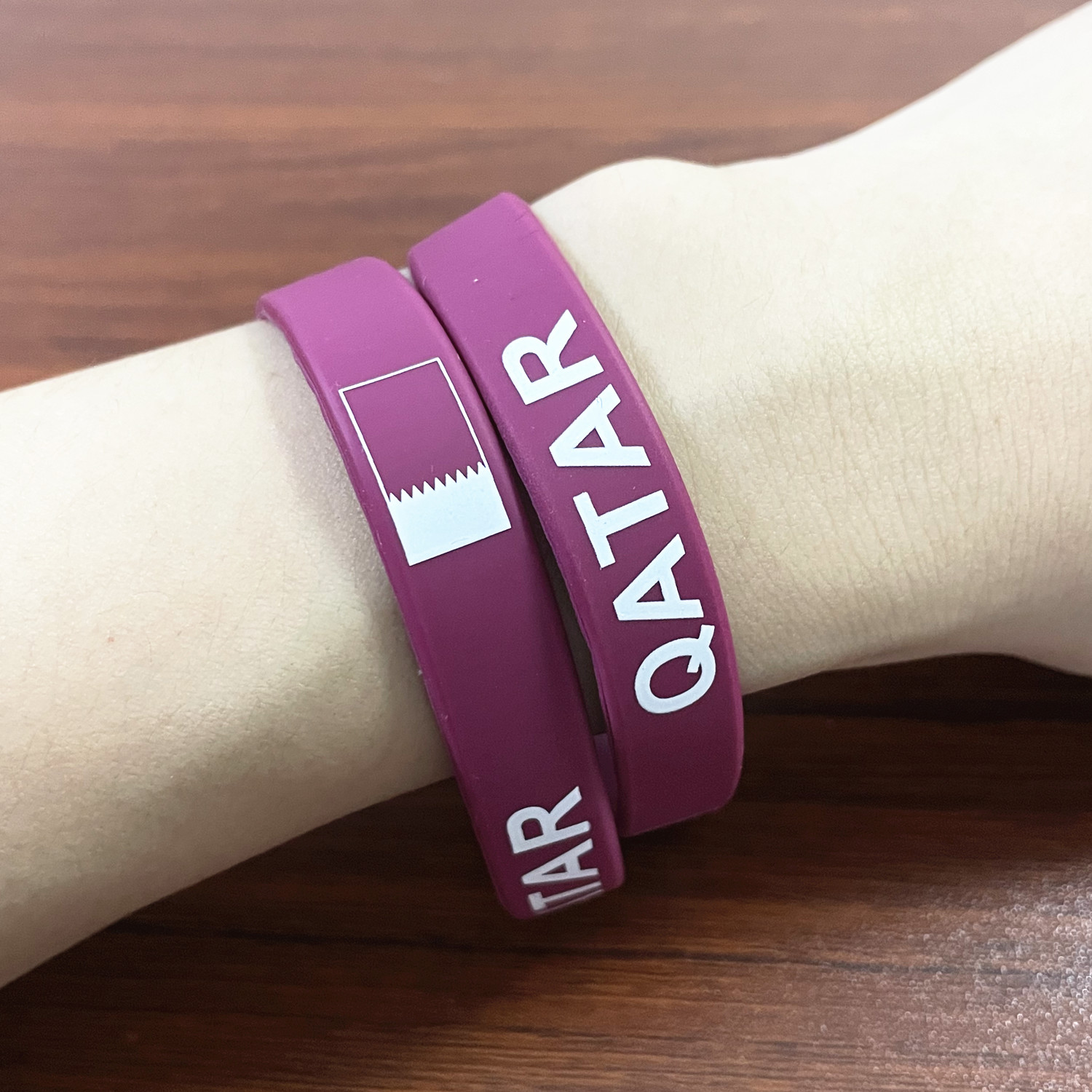 2pcs Qatar Flag Silicone Brace - đánh giá và giá Men'S Fashion Qatar