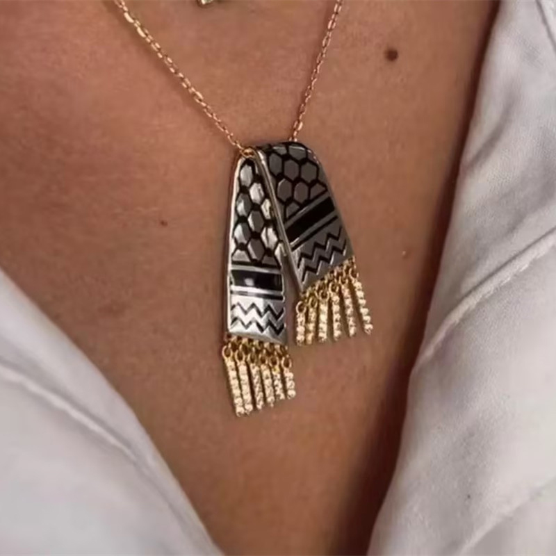 Stainless Steel Scarf Shape Zi - đánh giá và giá Men'S Fashion Qatar
